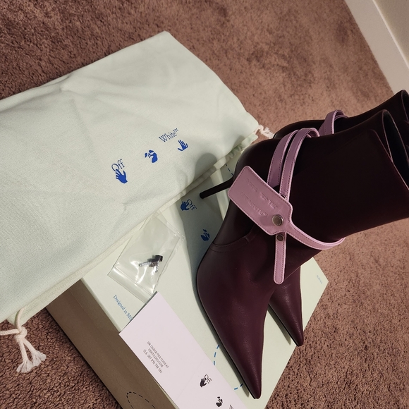 Zip Tie Pointed Toe Bootie (Women) - Picture 3 of 7